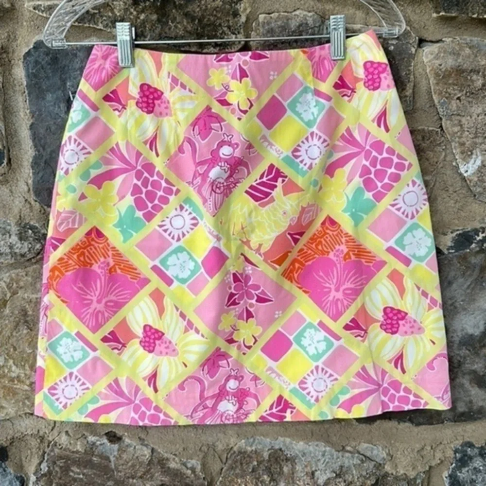 Lilly Pulitzer Vintage White Label Mini Skirt in Diamond Head Patch Print Size 6